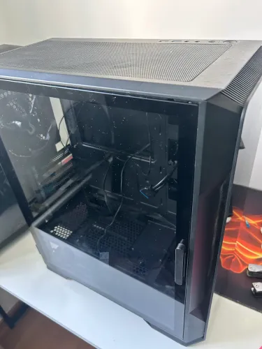 Gabinete Pichau + 6 fans (ventoinhas)