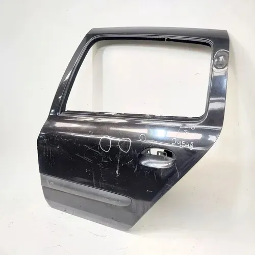 Porta Traseira Esquerda Clio 1999 2012 Preto C/ Friso Avaria