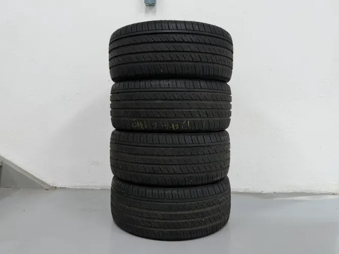 Pneus 215/35 R18