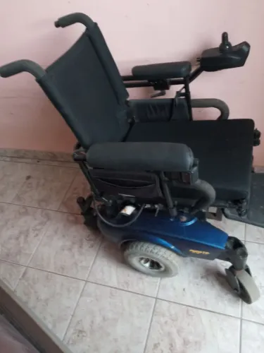 Cadeira motorizada 