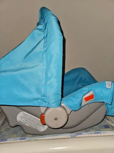 Bebê conforto Brinde: forro extra