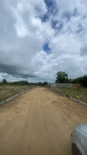 VDO. TERRENOS PX. A PRAIA DE PARIPUEIRA