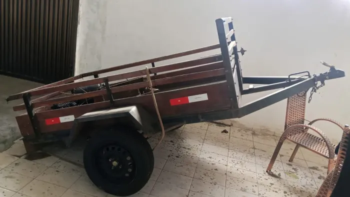 Vendo carrocinha toda documentada e perfeita