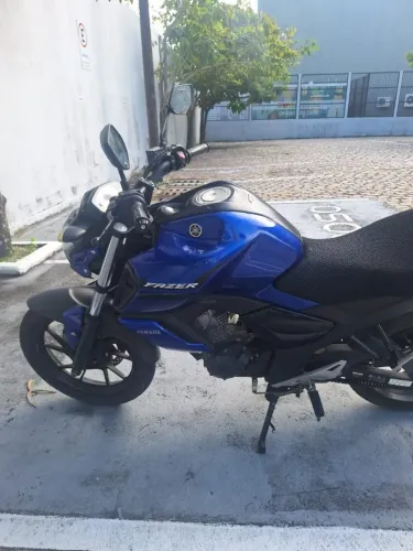 VENDO YAMAHA FZ15 150 FAZER FLEX - ANO 2023