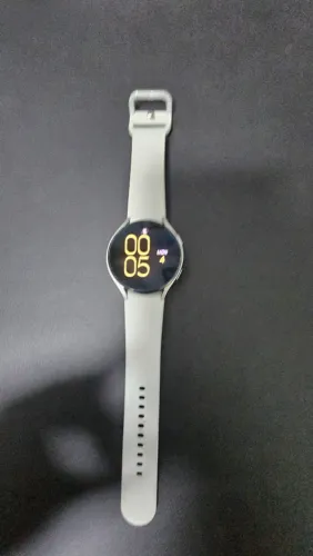 Smart watch BT 44 Samsung pulceira cinza não acompanha o carregador
