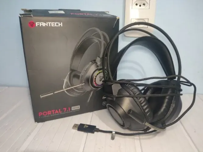 Headset Gamer Fantech Portal 7.1 HG28 RGB