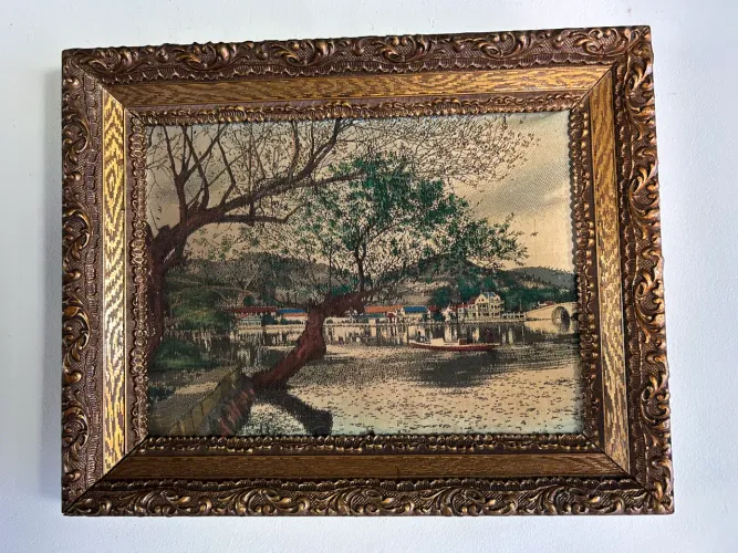 Quadro vintage em moldura em madeira