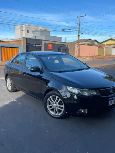 Kia Motors Cerato 1.6 16V Aut. 2011