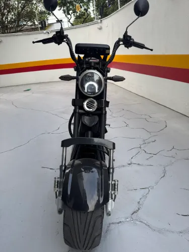 Scooter Elétrica 3000W de potência.