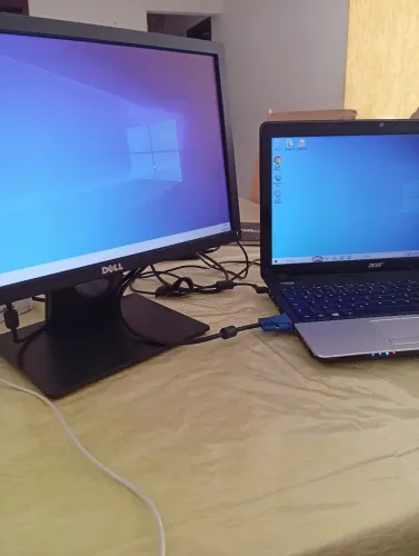 Notebook Acer + Monitor 19"