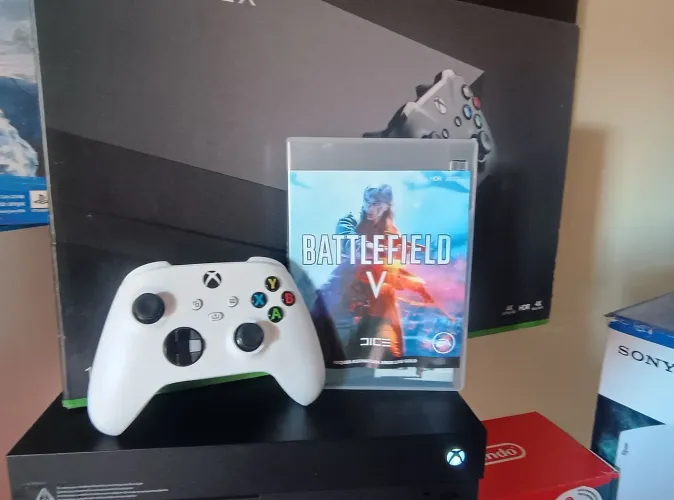 Xbox one x impecável!