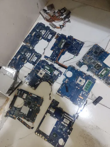 Alguns funcionando outros não $200,00 tudo