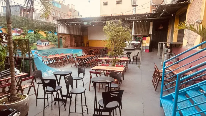 Restaurante/bar completo - ALUGUEL BARATO, montado e em pleno funcionamento à venda