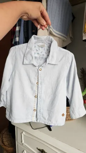 Camisa social gentilmente usada