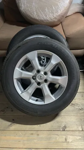 Jogo de Rodas Originais Rav4 5 Rodas- Perfeitos