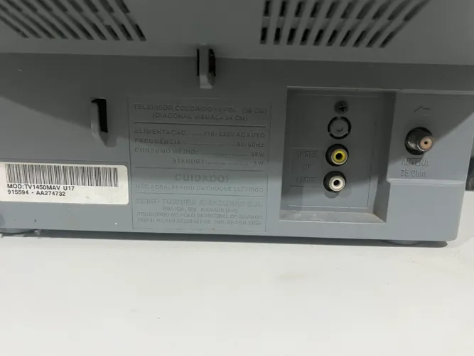 TV SEMP Toshiba Lumina Line Retrô