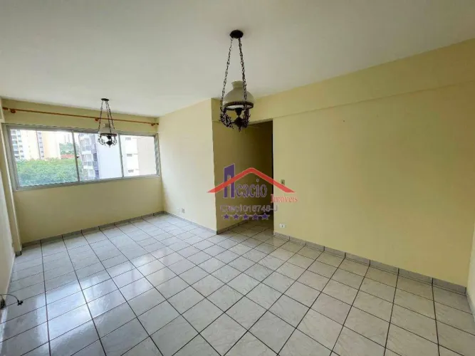 Apartamento com 2 dormitórios para alugar, 62 m² por R$ 2.400/mês - Mansões Santo Antônio 