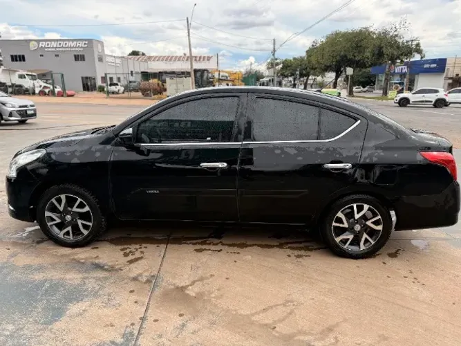 Nissan Versa Unique 1.6 16V Flex 4P Mec. 2016