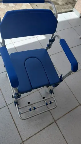 Cadeira de alumínio