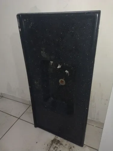 Pia GRANITO PRETA