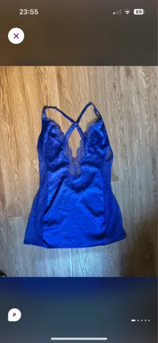 camisola victoria's secret original em cetim azul royal e renda.