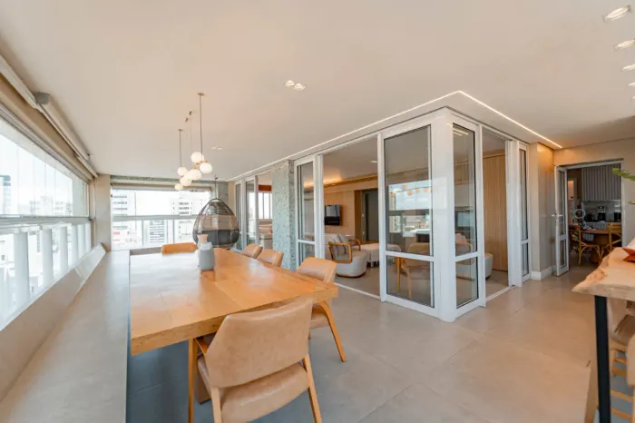 Apartamento para venda em Aclimação com 4 quartos, sendo 4 suítes, 276m²