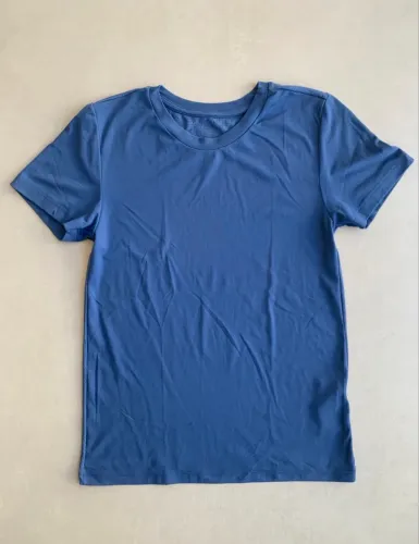 Camiseta Track&Field azul infantil