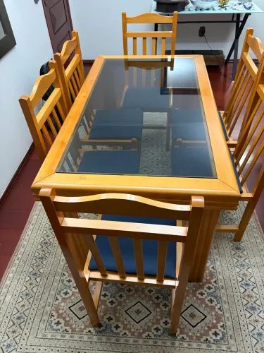 Mesa jantar com 6 cadeiras