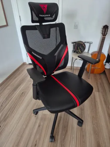 cadeira gamer thunder x3 vermelha