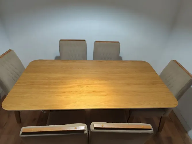 Vendo Excelente Mesa de 6 Lugares