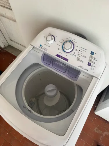 Máquina de lavar roupa Eletrolux 8,5k