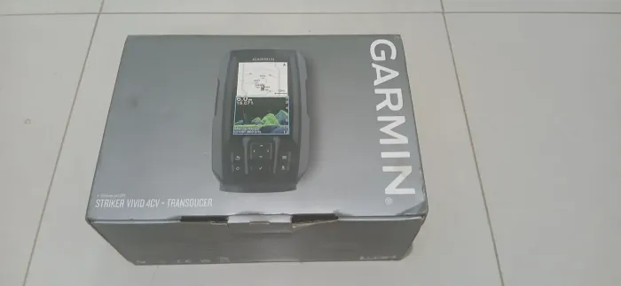 Ecosonda Garmin Striker Vivid 4CV