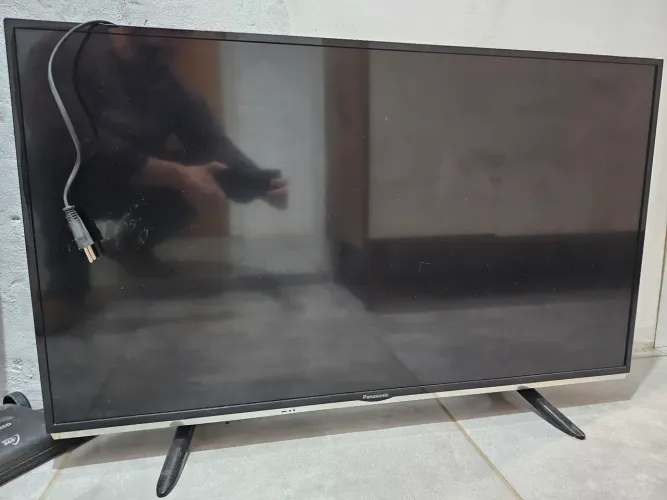 Smart TV LED 40" Panasonic