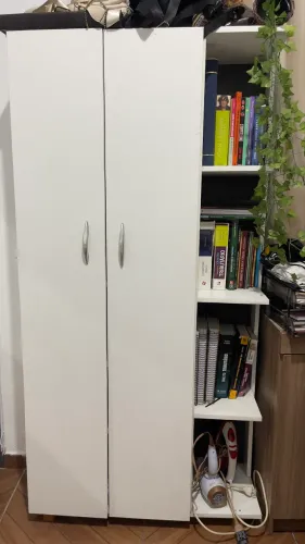 GUARDA-ROUPA DE SOLTEIRO/ARMARIO