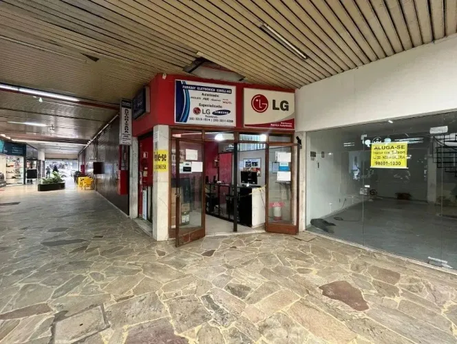 Loja, 80 m² - venda por R$ 340.000 ou aluguel por R$1.400,00/mês - Centro - Juiz de Fora/M