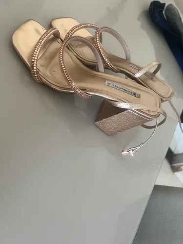 Salto sapatinho de luxo n36
