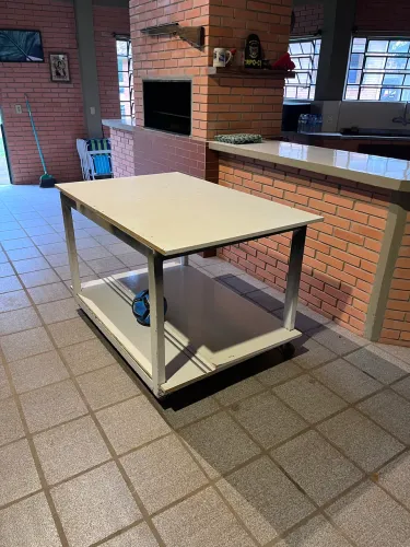 Bancada para trabalho 
