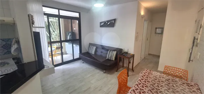 Apartamento à venda com 2 suítes no condomínio Residencial Riviera Green, Bertioga - SP