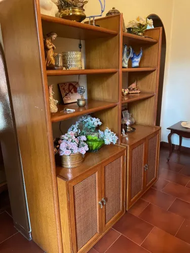 Estante de sala Clássica *OFERTA NO PIX R$ 3.000,00*