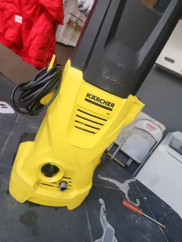 Lavadora de alta pressão Karcher k2