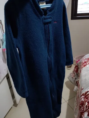 Adidas edição Marvel tamanho 35