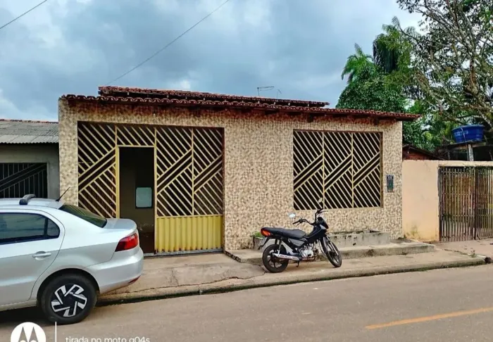 VENDO CASA NO BAIRRO COROADO