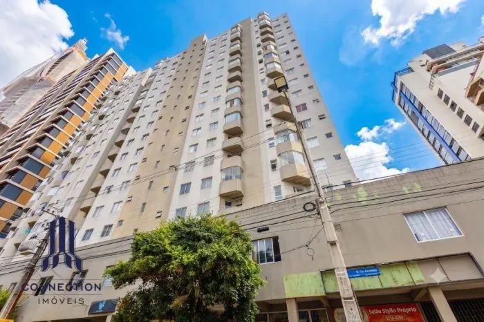 Apartamento com 1 dormitório para alugar, 40 m² por R$ 1.687,14/mês - Champagnat - Curitib