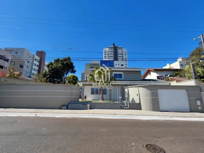 Casa com 4 quartos à venda na Vila Estrela Ponta Grossa/PR