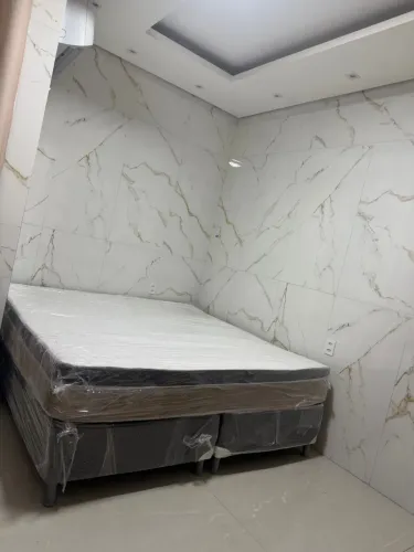 CAMA SUPER KING MOLAS ENSACADAS 1850 @