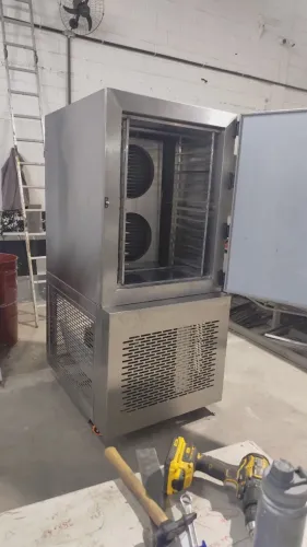 Sistema de congelamento rápido industrial para cozinha, 25 kg por ciclo
