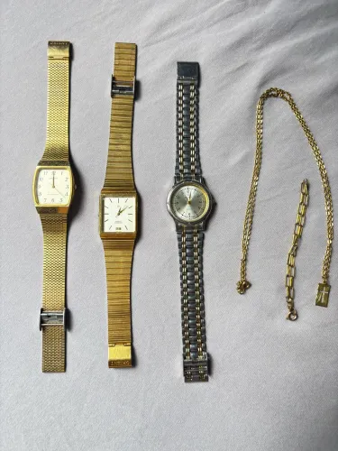 Relógio, corrente e pulseira