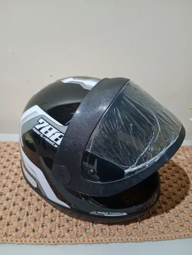 Capacete protork tamanho 60 novo 