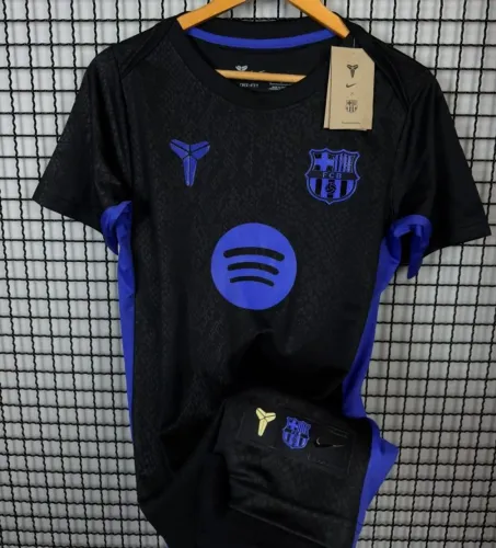 Camisa Barcelona Kobe Bryant Edição Especial tamanho (XL) GG