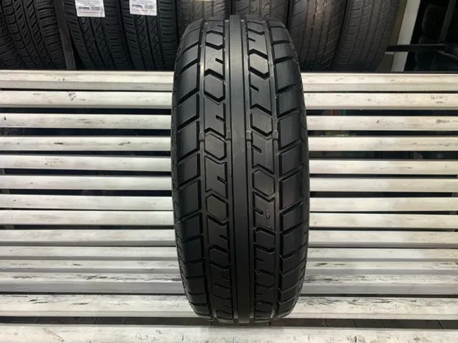 Pneu 195/70/13 Dunlop LE Manz Z4 PRATICAMENTE NOVO / Pneu 195/70R13 